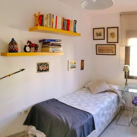 Habitacion Agradable Con Bano Individual เซบีญา ภายนอก รูปภาพ
